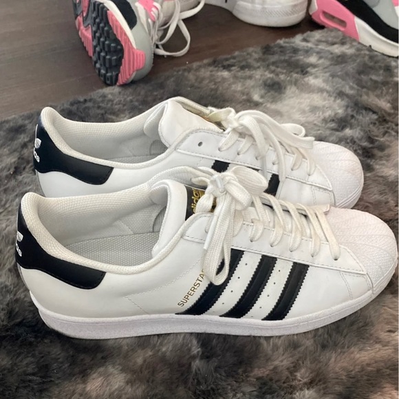 Adidas Original Superstar - Picture 7 of 11